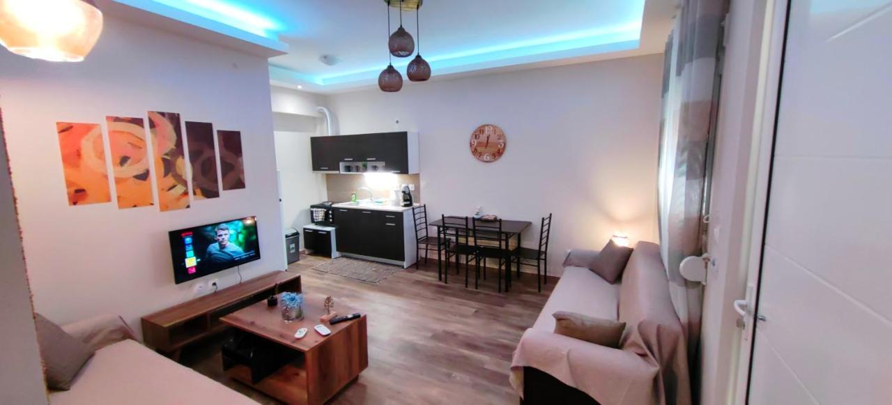 Theo Apartments 3 Artemi Extérieur photo